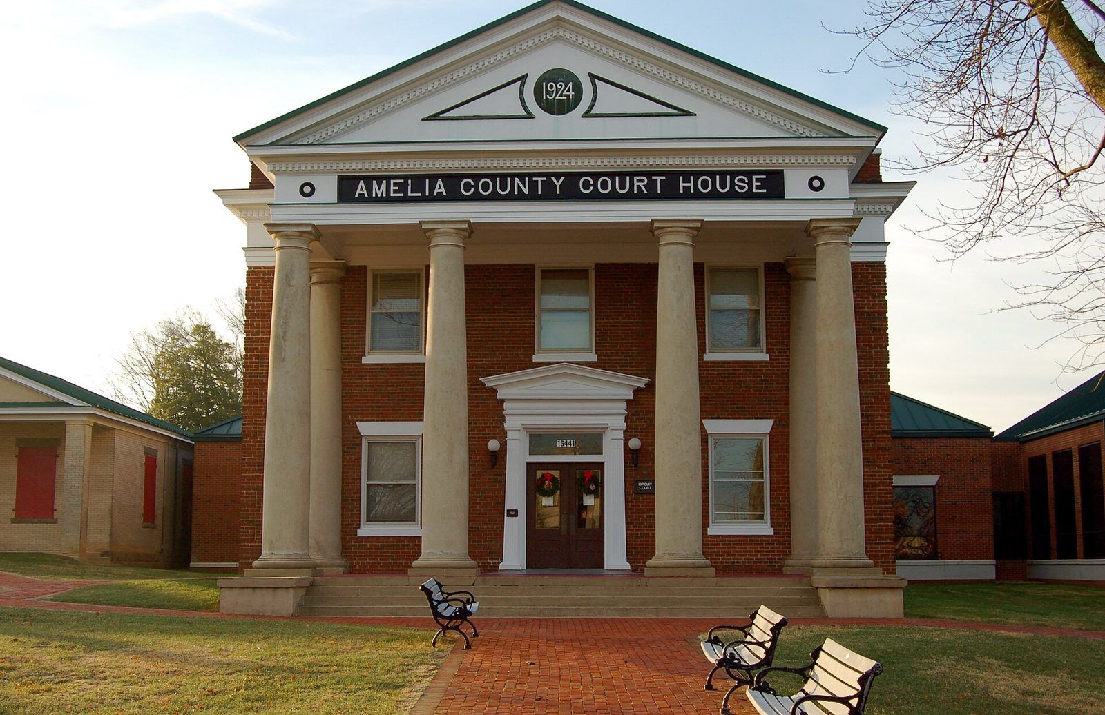 Amelia VA - county courthouse