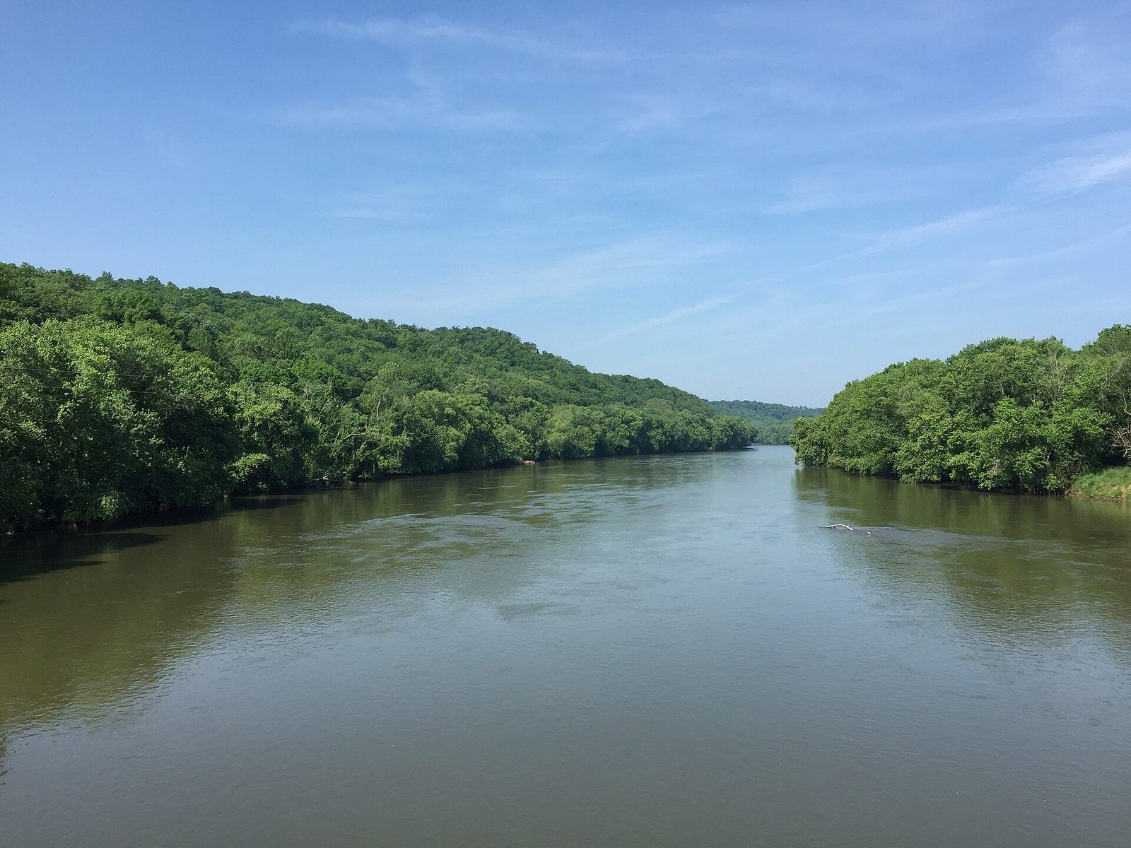 2016-05-27 10 17 09 View southwest up the James River from the Wingina Bridge (Virginia State Route 56) along the border of Nelson County, Virginia and Buckingham County, Virginia